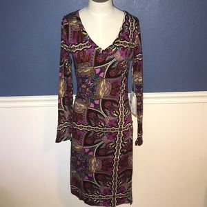 Gorgeous long sleeve dress!